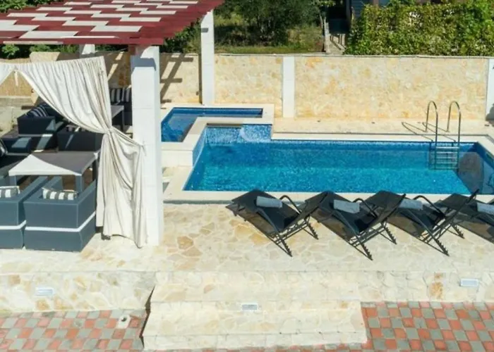 Lara With Pool And Sea View Villa